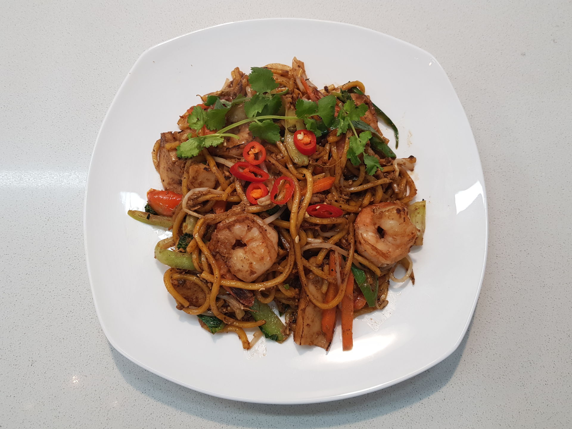 Stir-fried Hokkien Noodles with Seafood